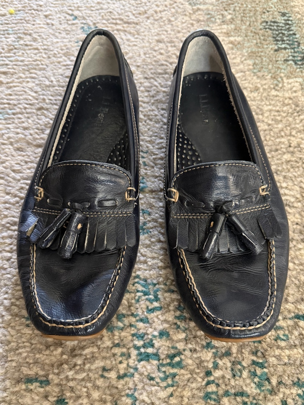 L.L. Bean Navy Leather Tassel Kiltie Moccasins